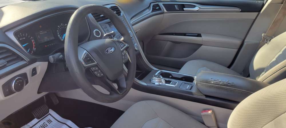 Ford Fusion 2017 Black