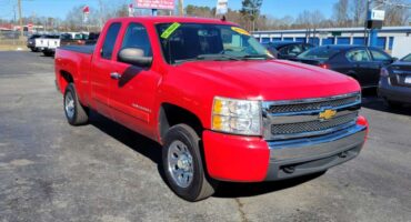 Chevrolet Silverado 2008 Red