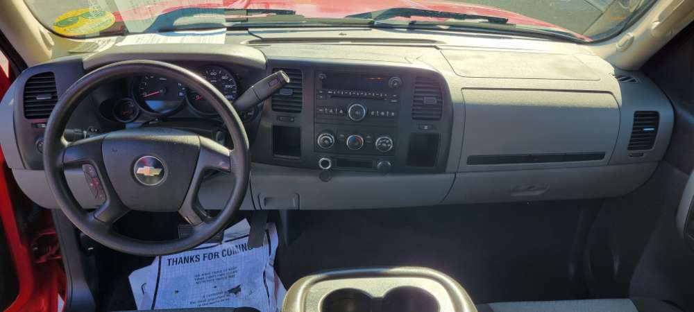 Chevrolet Silverado 2008 Red
