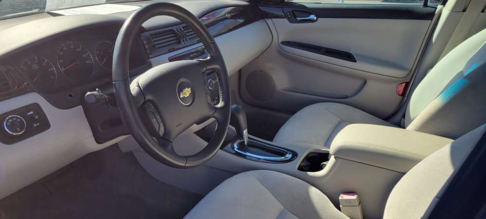 Chevrolet Impala 2012 Silver