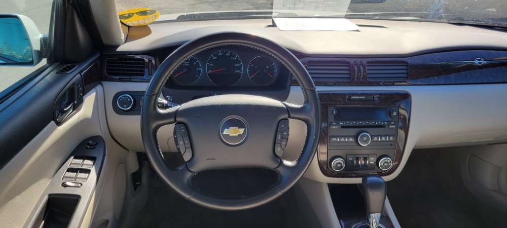 Chevrolet Impala 2012 Silver